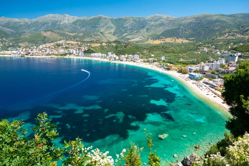 Himare beach